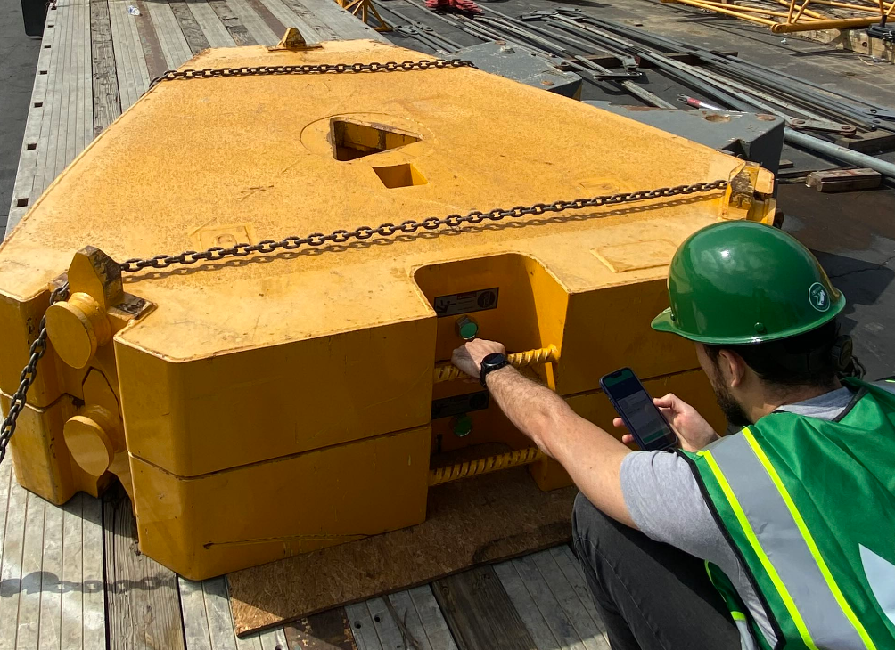 Counterweights.png